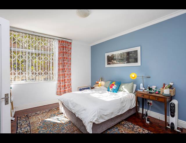 2 BEDROOM APARTMENT FOR SALE IN NEWLANDS